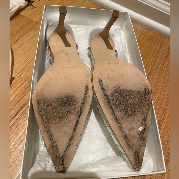 Manolo Blahnik Piggino Nappa Silver Heels - Picture 3 of 4